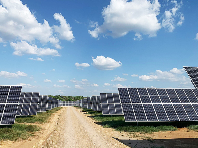 Sur le système d'énergie solaire en réseau