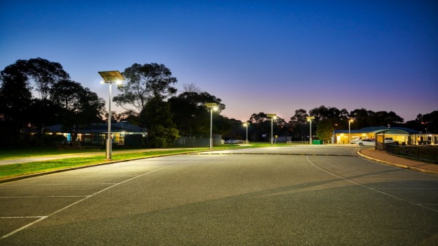 Lampadaires solaires LED intégrés : solutions d'éclairage pratiques et respectueuses de l'environnement