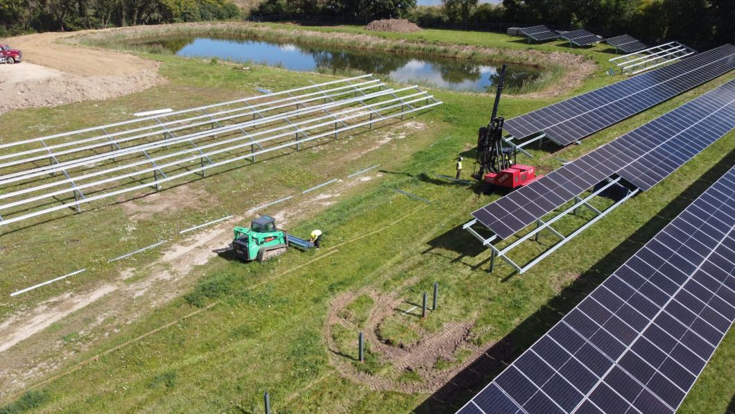 Panneaux solaires et leur rôle dans les solutions énergétiques commerciales